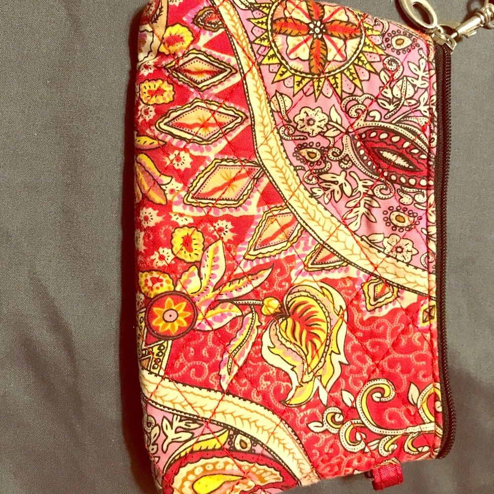 Floral wristlet